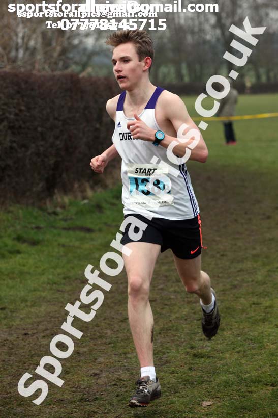 Senior mens 2018 Durham Cathedral Cross Country Relay. Photo:  David T. Hewitson/Sports for All Pics